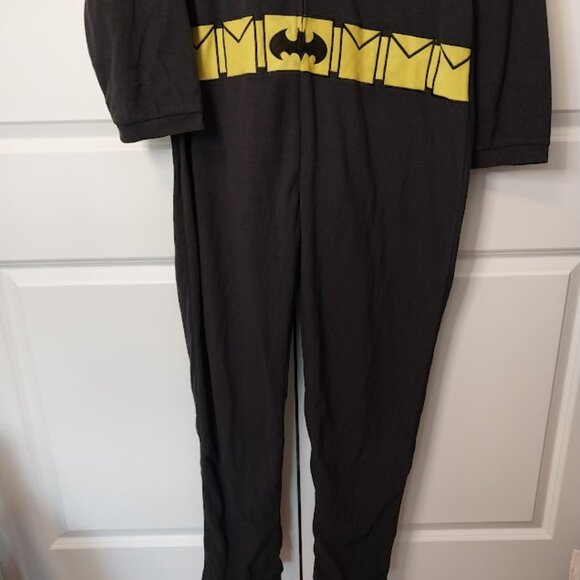 DC Comic Batman Onesie - Picture 4 of 8